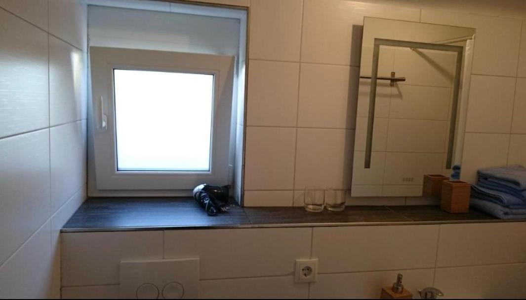 Appartamento Casa Helvetia Rheinhausen Esterno foto