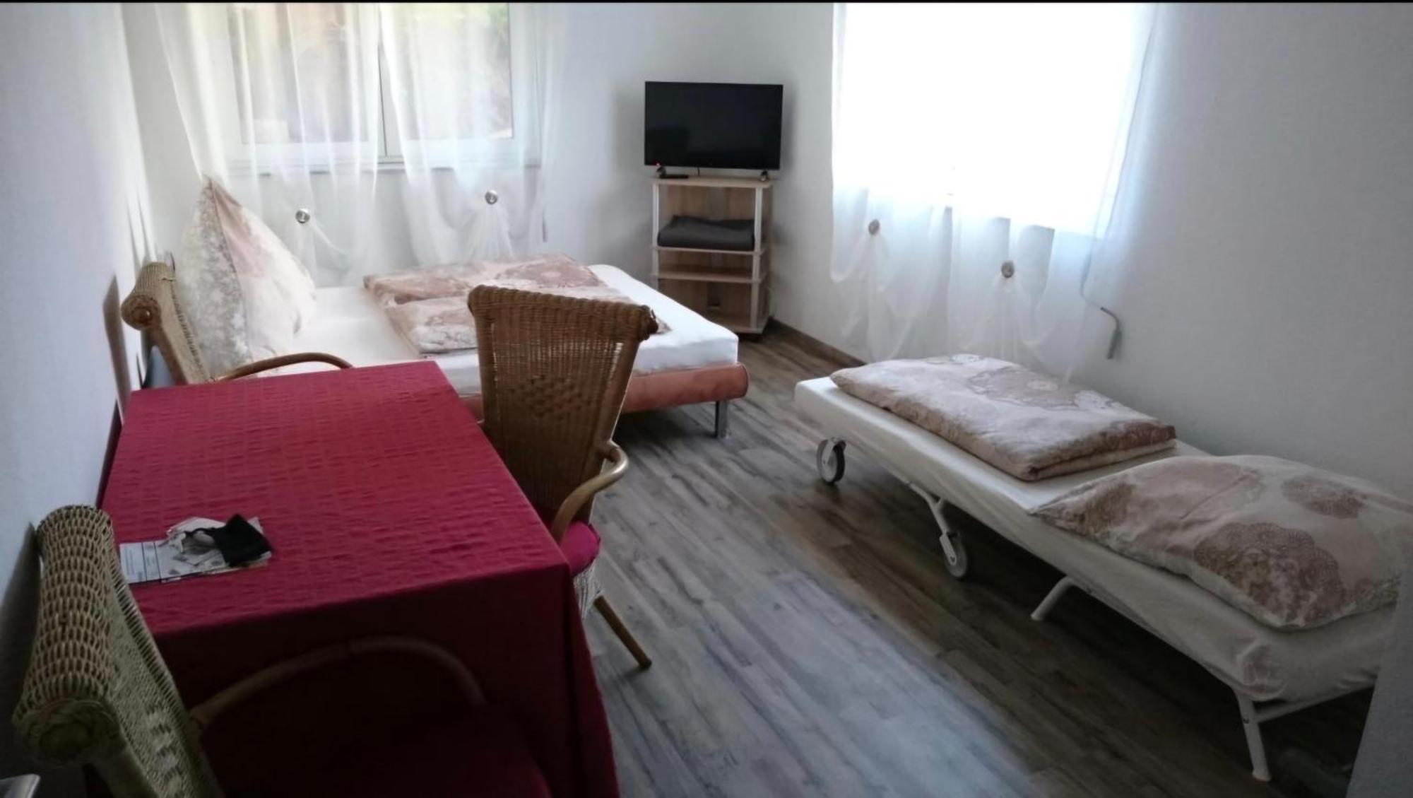 Appartamento Casa Helvetia Rheinhausen Esterno foto