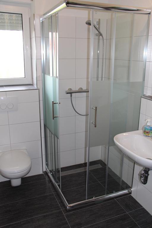 Appartamento Casa Helvetia Rheinhausen Esterno foto